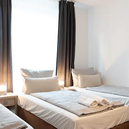 Apartment Urban Flats *