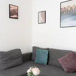Urban Flats Διαμέρισμα *
