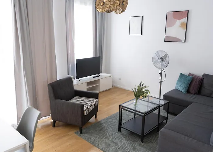 Urban Flats Apartament *