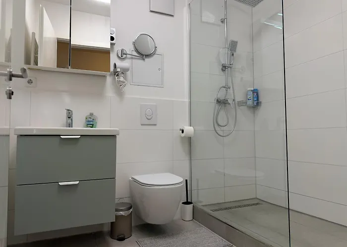 Urban Flats 아파트